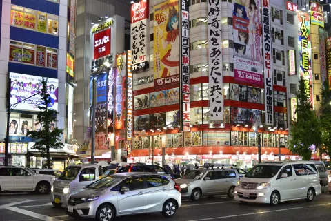 best time of year to visit japan